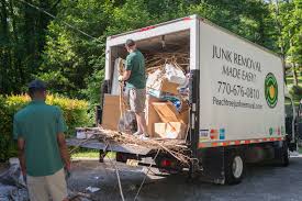 Best Commercial Junk Removal  in Brillion, WI